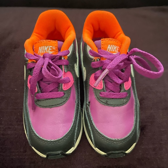 Like new Nike Air Max sneakers - Picture 3 of 6